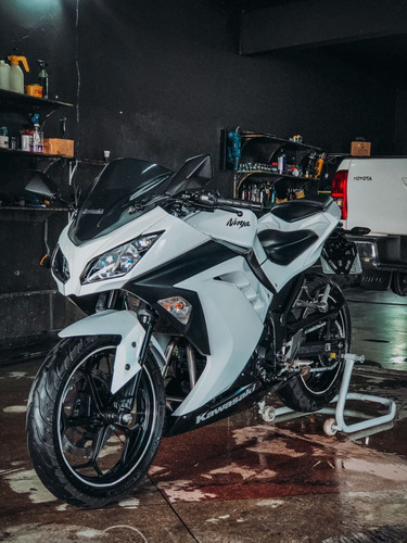 Kawasaki  Ninja 300