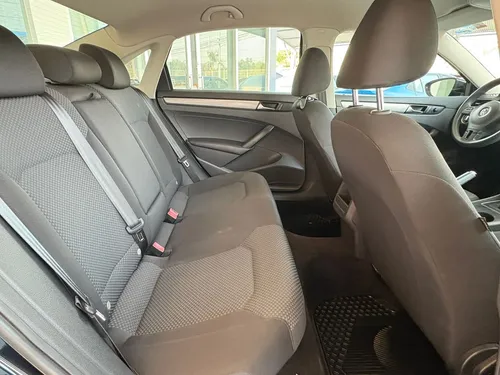 Volkswagen Passat 2.5 Confortline At