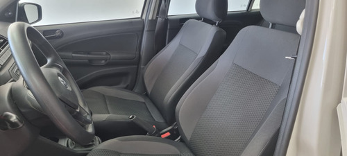 Volkswagen Voyage 1.0 12V MPI TOTALFLEX 4P MANUAL