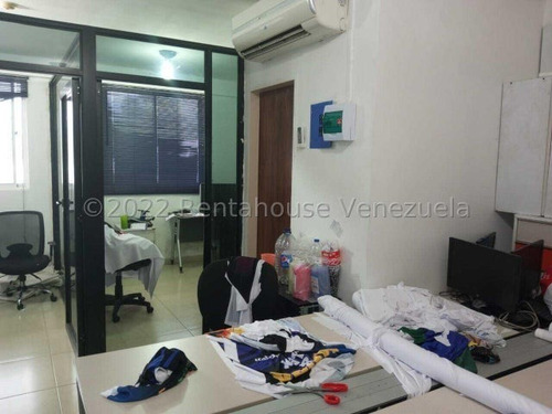 Imagen 4 de 13 de Oficina Consultorio En Venta Cerca De La Clínica Metropolitana Naguanagua