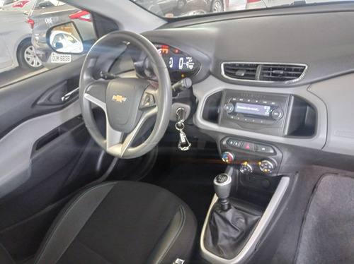 Imagem 6 de 7 de Chevrolet Onix 1.0 Mpfi Lt 8v Flex 4p Manual