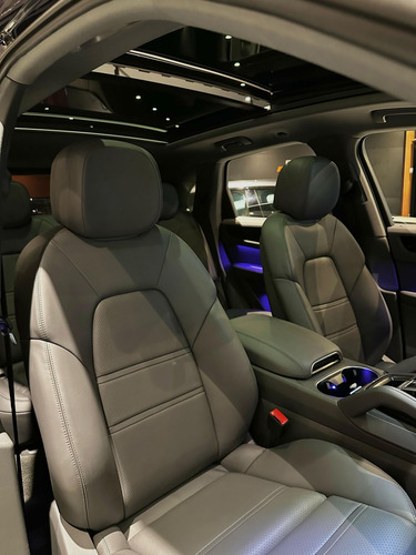 Porsche Cayenne E-Hybrid 3.0 V6 462cv