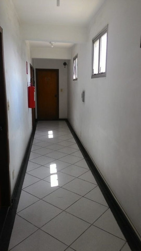 Sala Comercial De 40m² No Barro Preto - Com Garagem - 2206