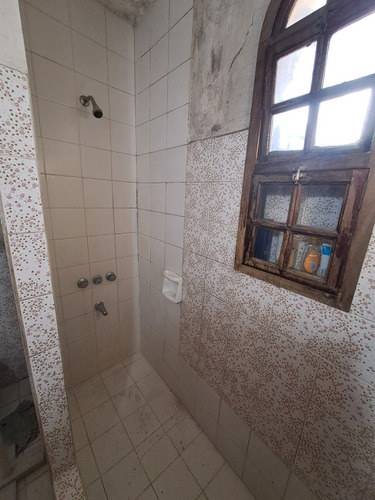 Gran Casa A Remodelar En Lote Propio - Cerca Subte