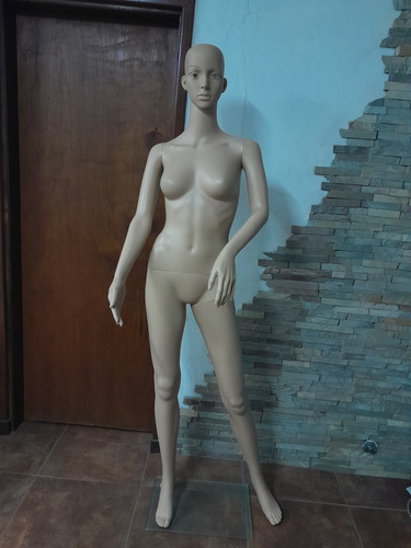 Maniquie Cuerpo Entero Con Base