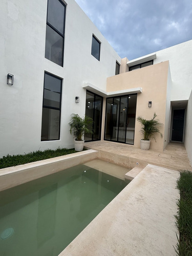 Moderna Casa De 3 Recámaras En Real Montejo Entrega En 6 Meses