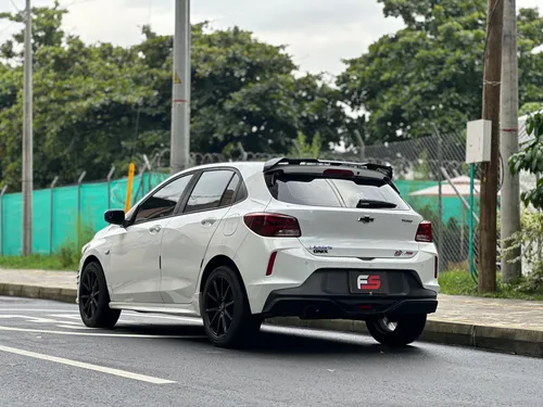 Chevrolet Onix 1.0T Rs Mt