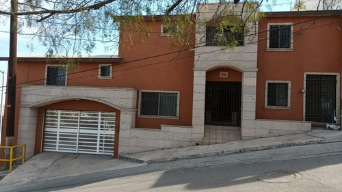 Casa En Venta Lomas Del Roble San Nicolas De Los Garza