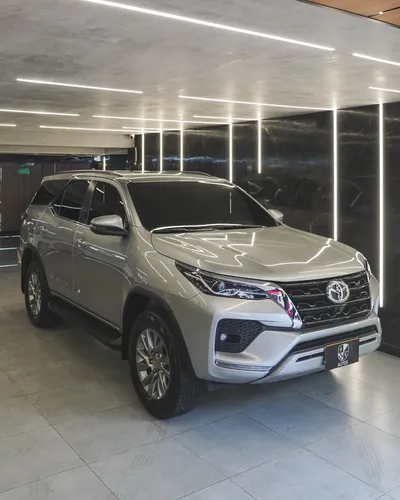 Toyota Fortuner Srv 2022