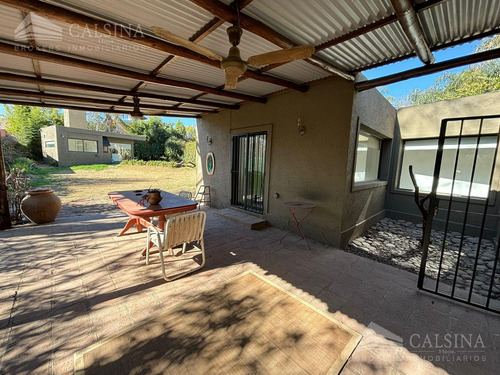 Casa En Venta En Villa Allende Golf
