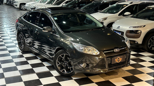 Ford Focus III 2.0 Sedan Titanium At6