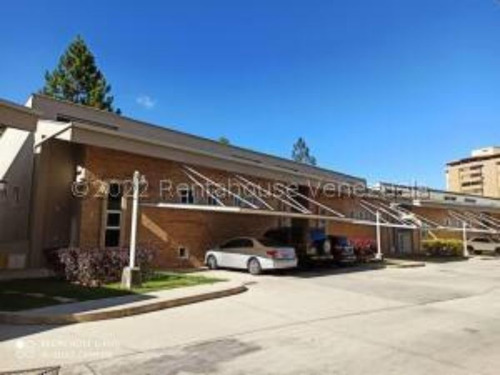 Imagen 2 de 29 de #22-24752 Espectacular Town House En Manzanares