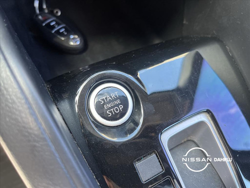Nissan Kicks Play 1.6 16V FLEXSTART SV 4P XTRONIC