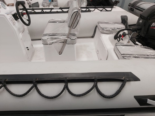 Viking 4,9 Mts Matrizado Con Yamaha 50 Hp 4tiempos Ecológico