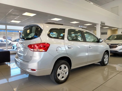 Imagen 5 de 20 de Chevrolet Spin Lt 5p Mt. Gl