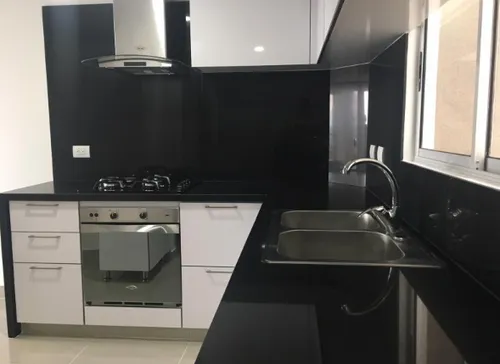 Apartamento En Venta En Cristales. Cod V11689