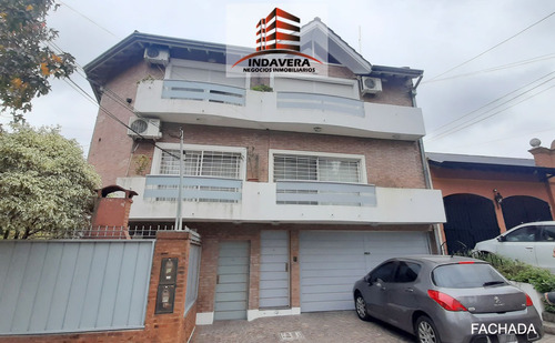 Exclusivo Triplex De 176 M2 Totales 3 Dormitorios 2 Cocheras, Patio, Parrilla Ciudad Jardín