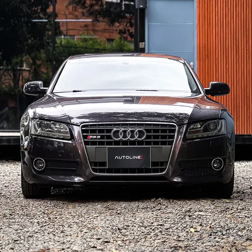 Audi A5 Rs 2011