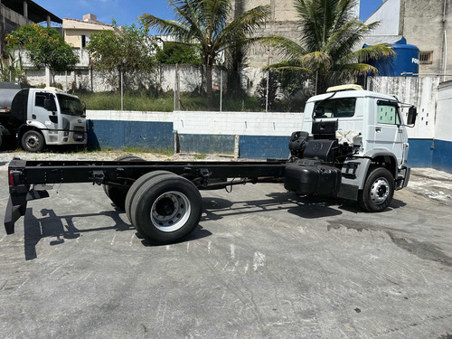 Vw 15180 Worker Ano 2009 Chassis Caminhão Único Dono