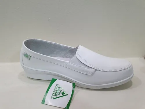 Zapato Enfermeria Romulo Blanco Linea Cruz Verde 0898
