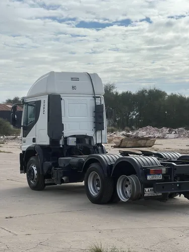 Iveco Cursor 330 6x2 (precio Anticipo + Financiación)