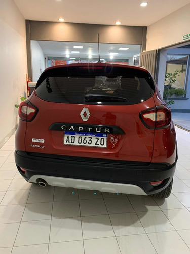 Imagen 5 de 11 de Renault Captur 2018 2.0 Zen