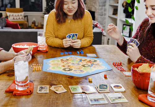 Juego De Mesa Catan - ¡embárcate En Un Viaje De