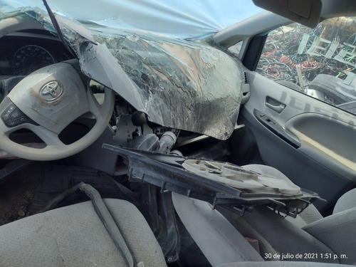 Imagen 15 de 15 de Toyota Sienna 2013 Minivan Por Partes Refacciones Yonke