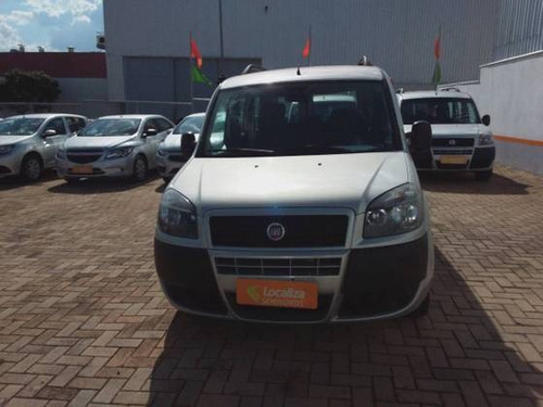 Imagem 1 de 9 de Fiat Doblò 1.8 Mpi Essence 7l 16v Flex 4p Manual