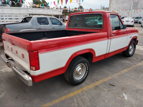 Imagen 6 de 15 de Ford F200