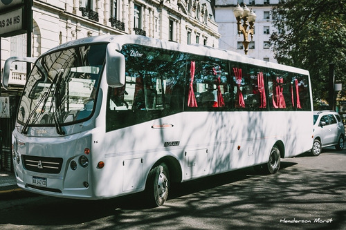 Costascombis Servicio De Combi Minibus Y Bus.