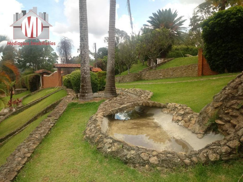 Chácara Com 08 Dormitórios À Venda, 12000 M² Por R$ 1.200.000 - Zona Rural - Pinhalzinho/sp - Ch0371