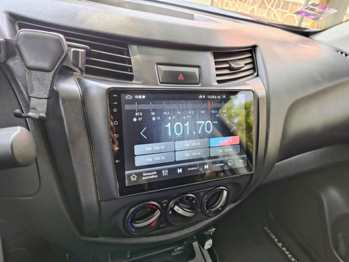 Nissan Frontier 2.5 Se Dc 4X2 Mt