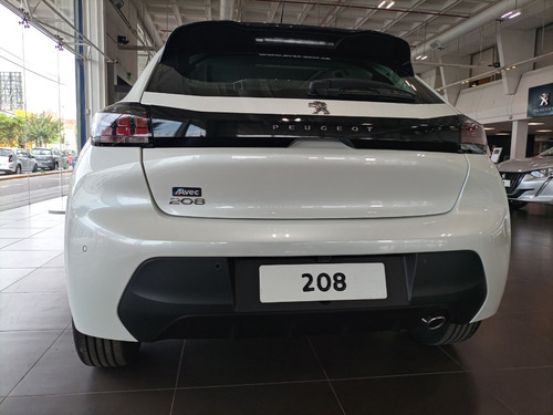 Imagen 11 de 17 de Peugeot 208 1.6 Feline Tiptronic - Avec Peugeot