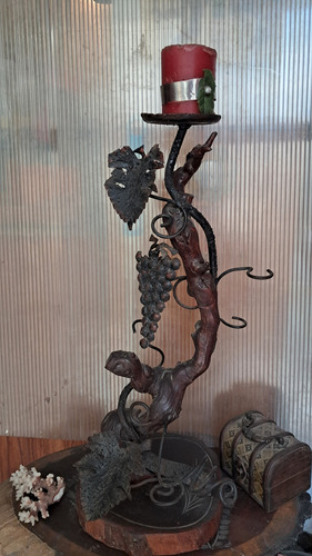 Artesanía En Madera Y Hierro.campo Para Botella Y Copas Marrón Oscuro