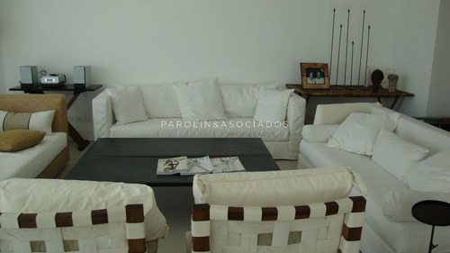 Imagen 3 de 29 de Venta De Apartamento De 3 Dormitorios En Playa Brava.