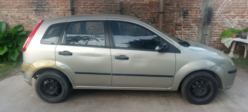 Ford Fiesta 1.6 Ambiente Mp3