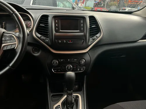 Jeep Cherokee Latitude