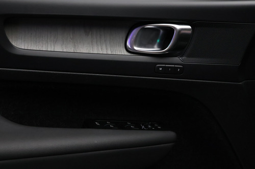 Volvo XC40 1.5 T5 Inscription Recharge (plug-in) 5p Hibrido