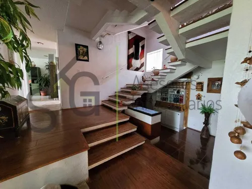 Casa En Lomas De La Herradura