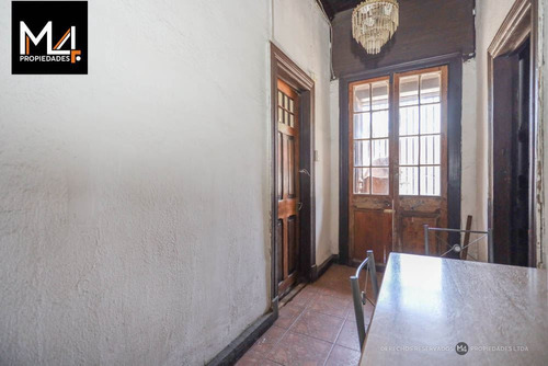 Casa En Venta De 1 Dorm. En Lo Espejo