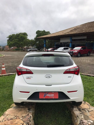 Imagem 3 de 11 de Hyundai Hb20 1.0 Comfort 12v Flex 4p Manual