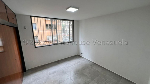 Magnifico Apartamento Los Palos Grandes 25-17012 Ar