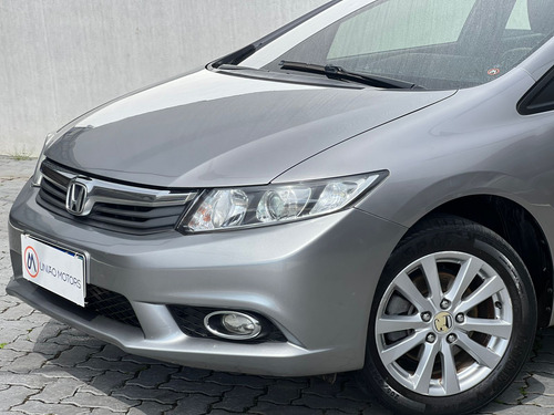 Honda Civic 1.8 Lxs Flex Aut. 4p