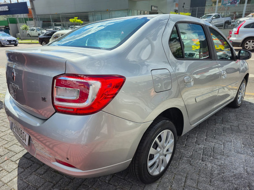 Renault Logan 1.6 Expression Hi-power 4p