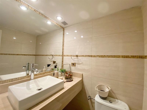 Departamento En Venta De 3 Dorm. En Vitacura
