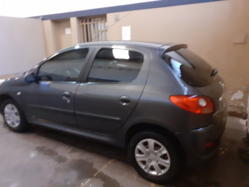 Peugeot 207 2010 1.4 Xr
