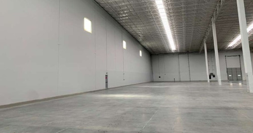 Imagen 3 de 10 de Nave Industrial Clase A En Renta Toluca
