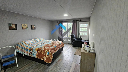 Qval Vende Espectacular Casa De 2 Pisos Con Recepción Comerc
