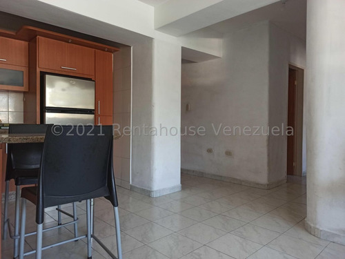 Imagen 4 de 17 de Venta Apartamento 2 Habitaciones Zona Centro Estef 22-12700
